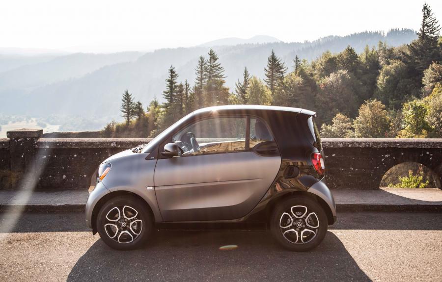  Smart ForTwo Prime Coupe 2016 года  (NA) (фото 14 из 30)